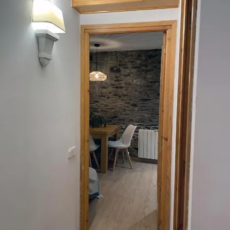 Albinana Apartment Llavorsi